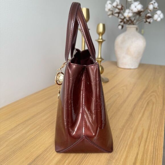 ✅AUTHENTIC✅ LOUIS VUITTON WILSHIRE PM BORDEAUX VERNIS - Picture 6 of 15